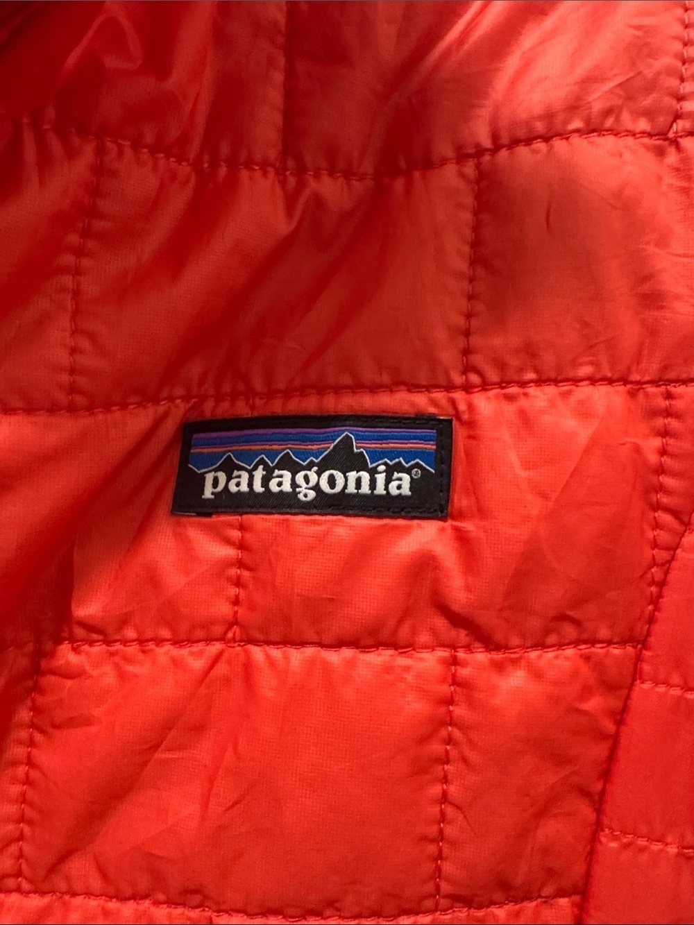 Patagonia Women’s Nano Puff Jacket  in Tomato Red. XS. GUC🔥 - Picture 5 of 7